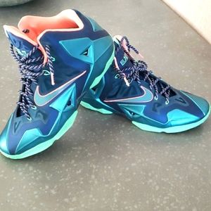 LeBrons / SouthBeach